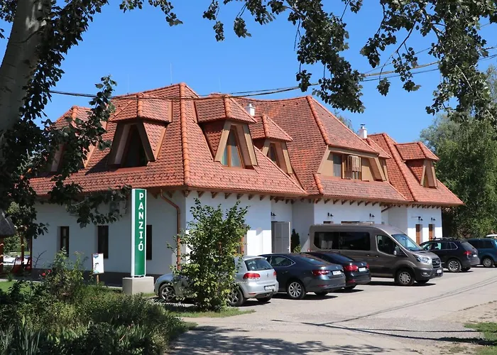 Couette-café Kormoran Toparti Szobak 3*